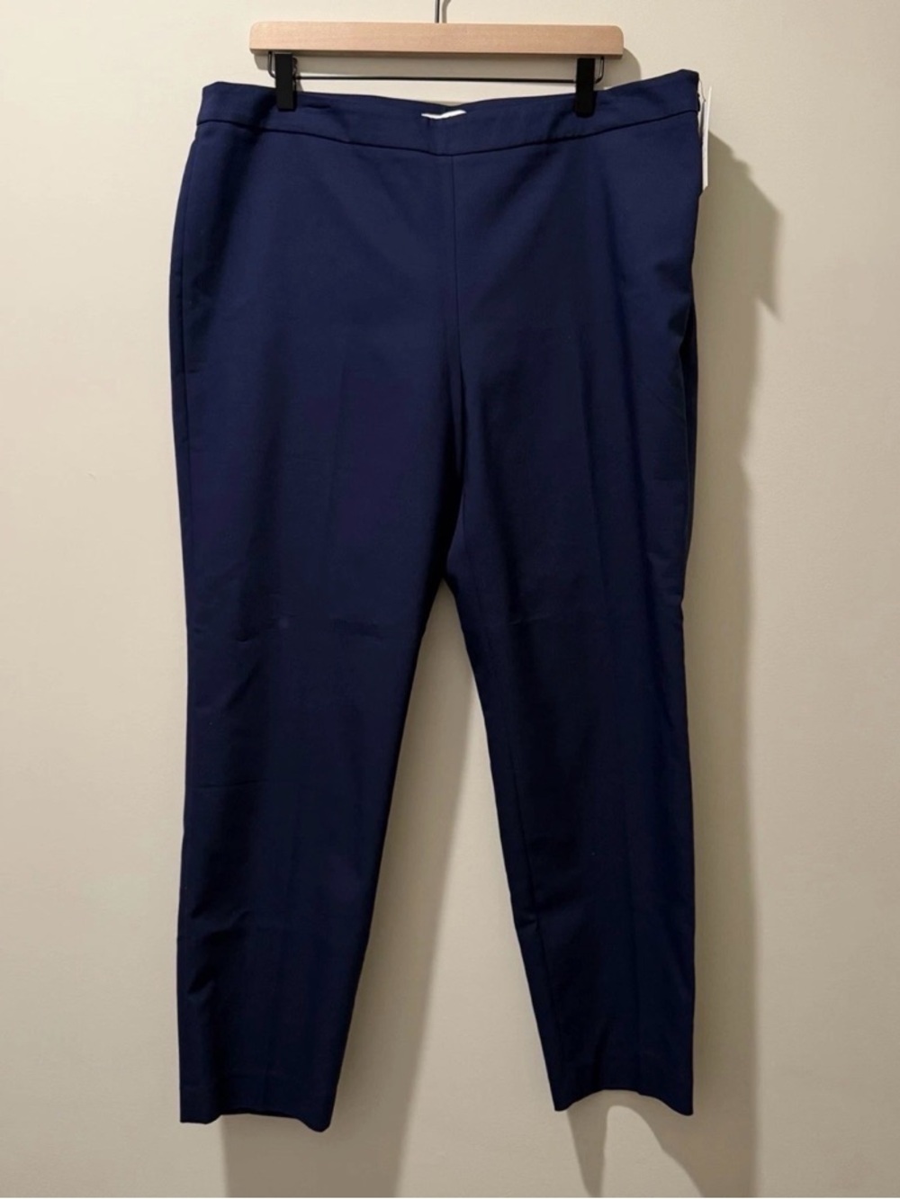 NWT Chaus Women’s Dress Pants Size 16 Navy Blue Straight Leg Career Work Pants